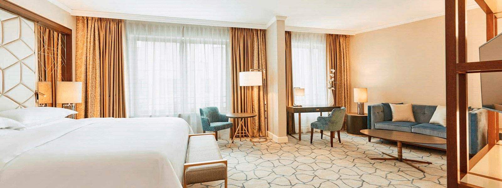 Sheraton Warsaw Hotel