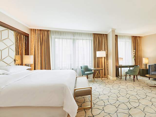 Sheraton Warsaw Hotel